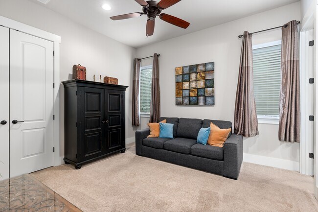 Building Photo - 4616 Avery Way