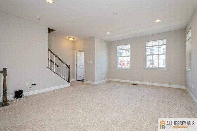 Building Photo - 1601 Hights Farm Rd S