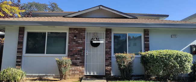 Building Photo - 4722 Greenholme Dr