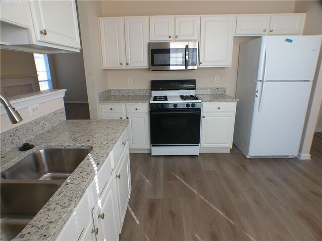 Building Photo - 3277 Crossfield Ln