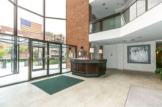 Building Photo - 1 Ipswich Ave