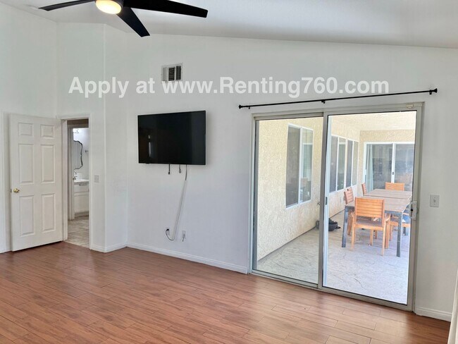 Building Photo - Spacious 4 Bedroom Home in Copper hills Ne...