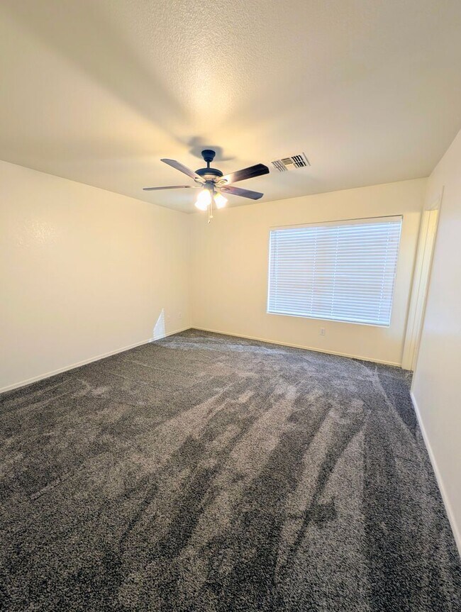 Building Photo - AVAILABLE NOW IN GREAT GILBERT LOCATION - NEELY RANCH!!!