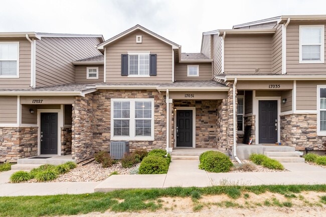 Building Photo - Comfortable Monument Townhome with 2-Car Garage & Easy I-25 Access!!