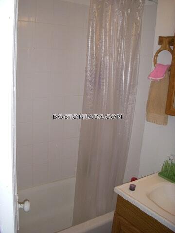 Building Photo - 38 Hemenway St