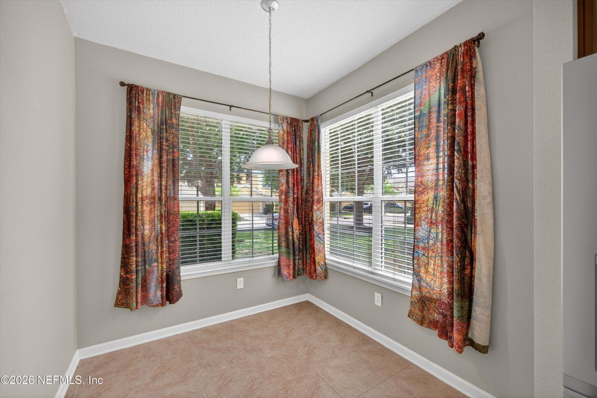 Building Photo - 14028 Saddlehill Ct