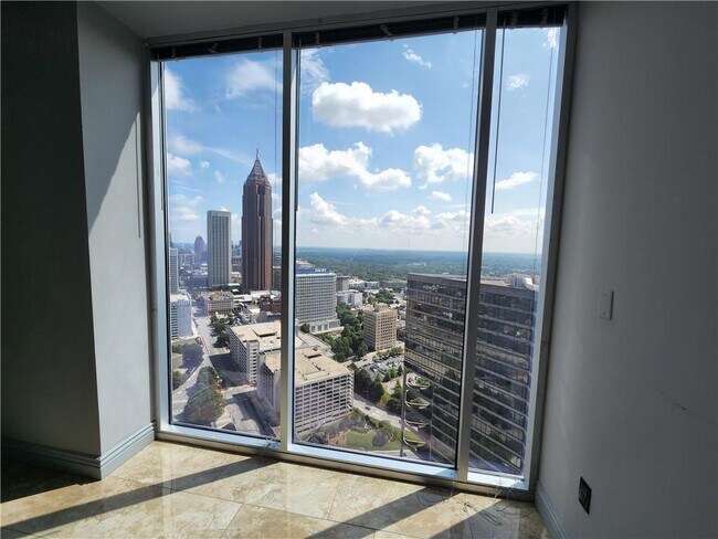 Building Photo - 400 W Peachtree St NW