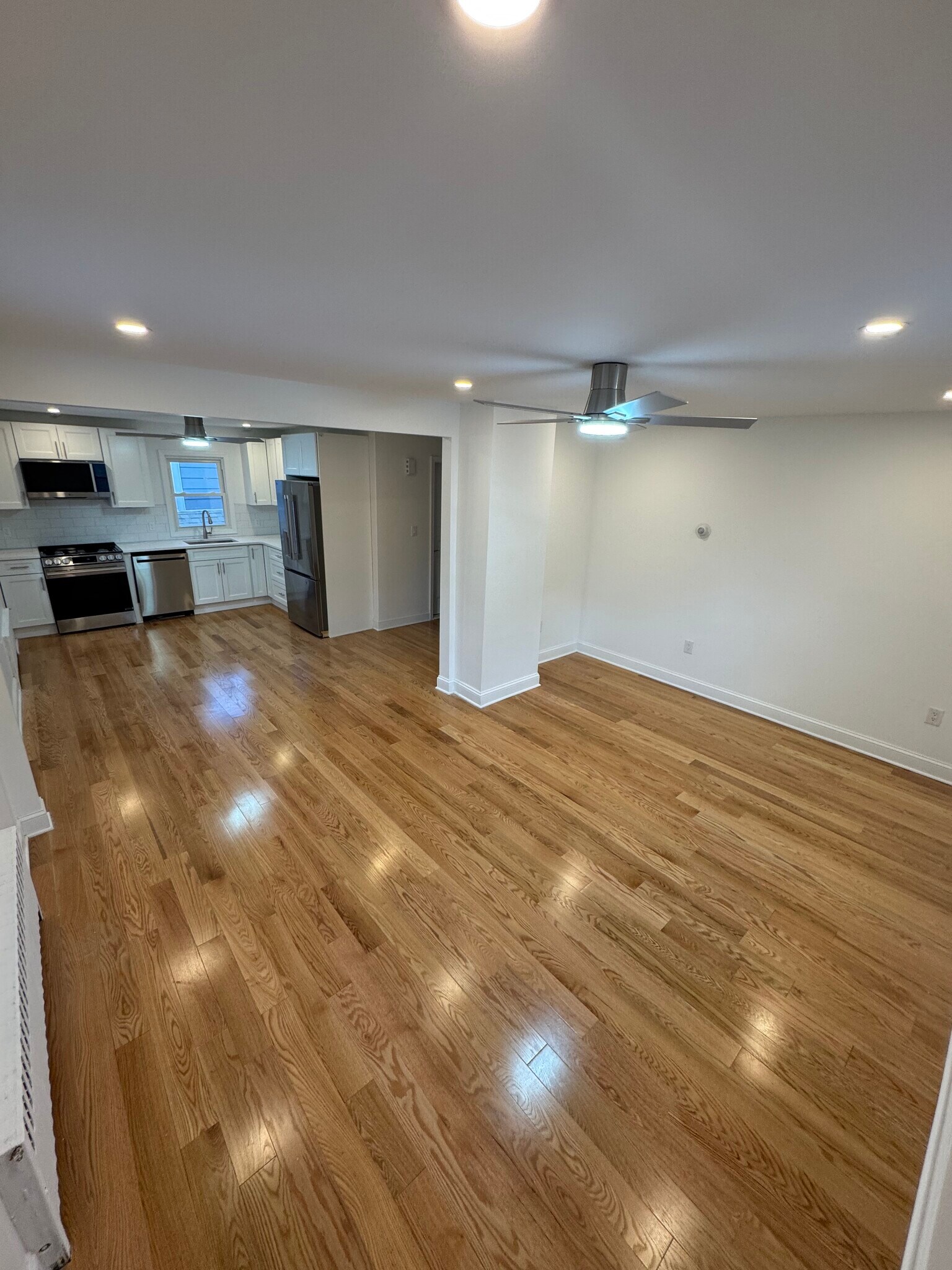 Building Photo - 47 Morgan St