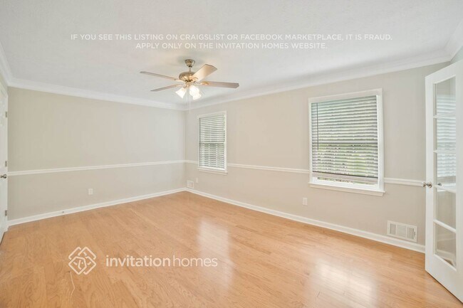 Building Photo - 468 Summerville Dr NW