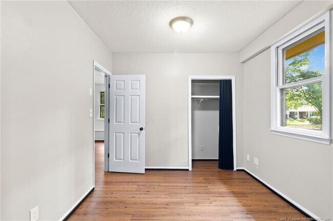 Building Photo - 3450 Cornell Dr