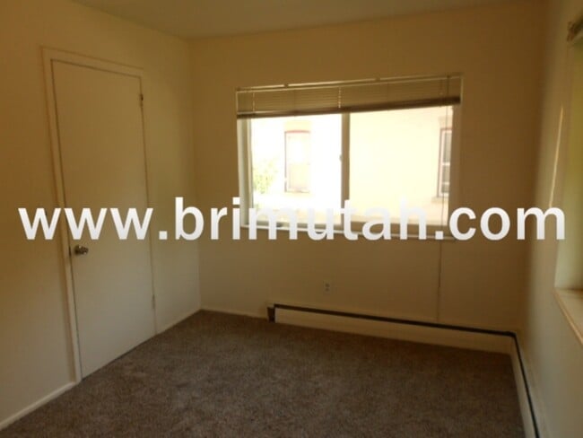 Building Photo - 243 S 600 E
