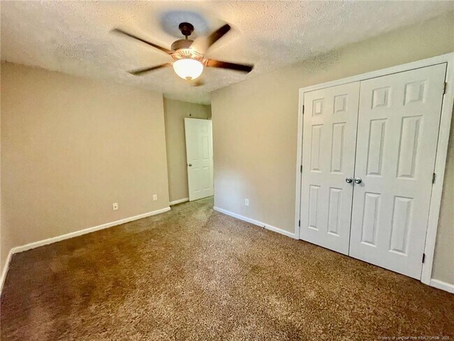Building Photo - 5775 Sonora Pl