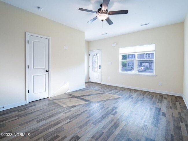 Building Photo - 506 Justice Farm Dr