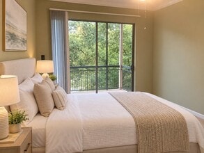 Building Photo - 4515 Briar Hollow Pl