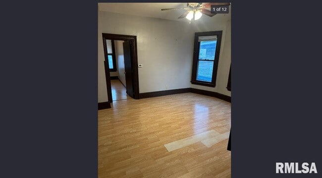 Building Photo - 826 24th St