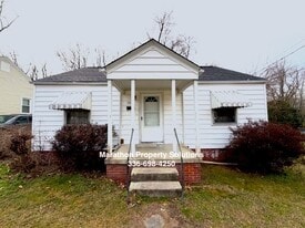 Building Photo - 3806 Wooddale Ln