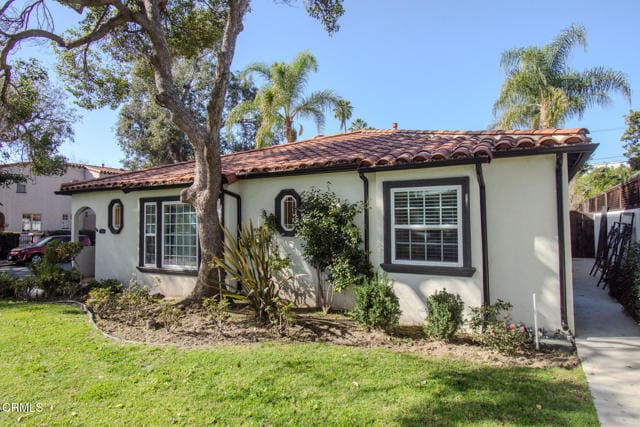 Building Photo - 4635 Cartwright Ave