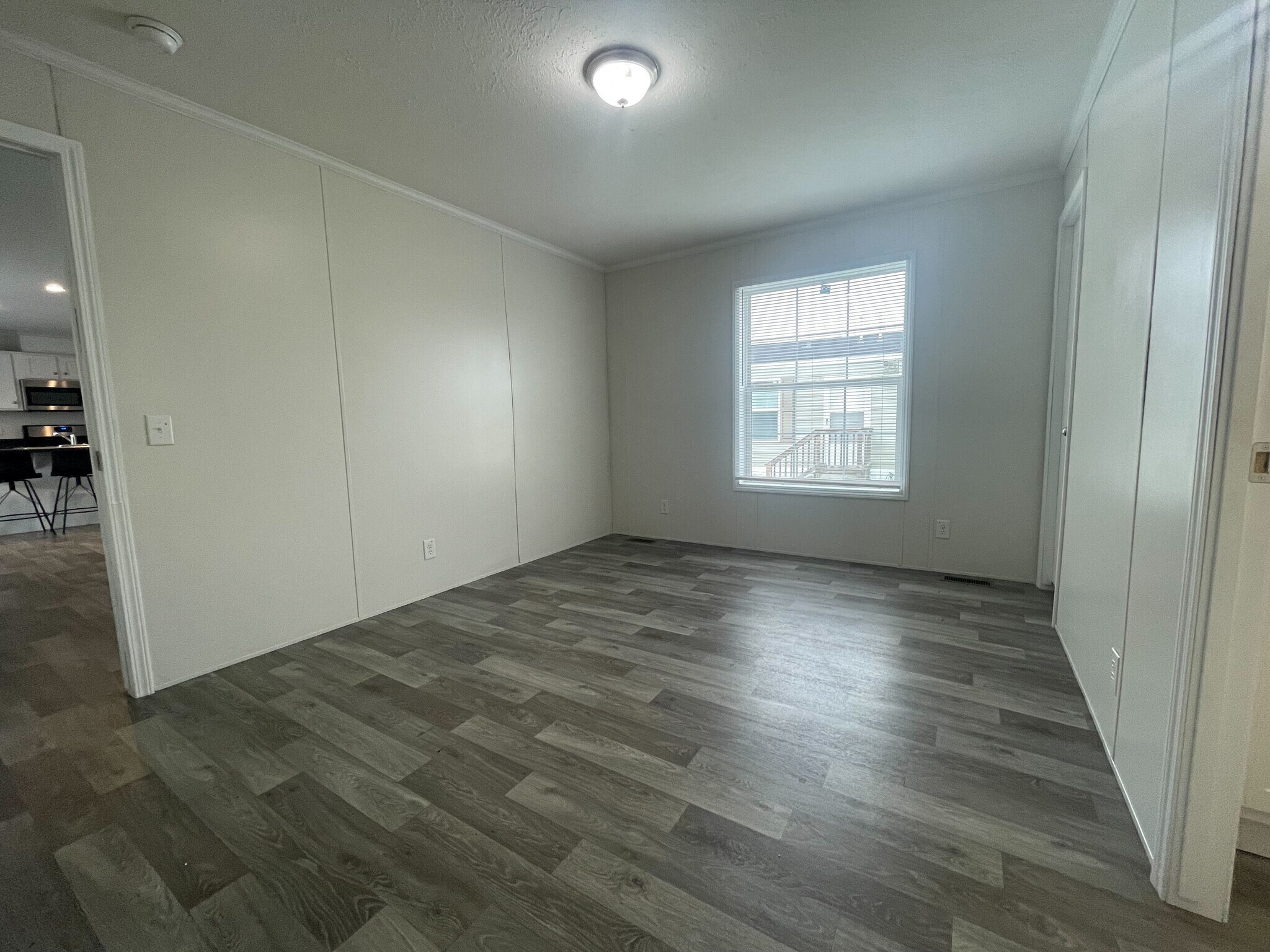 Building Photo - 38171 Ducharme Dr