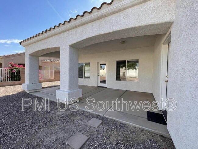 Building Photo - 2007 Lause Bay