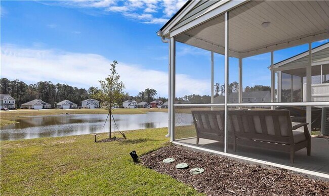 Building Photo - 167 Benelli Dr