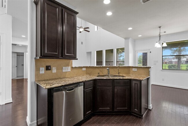 Building Photo - 21507 Bedias Creek Dr