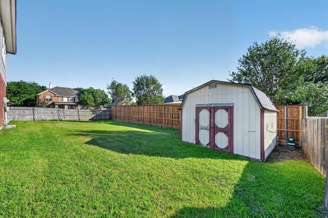 Building Photo - 2901 St Charles Dr