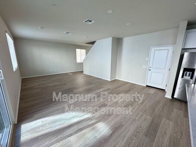 Building Photo - 36330 Albus Ave