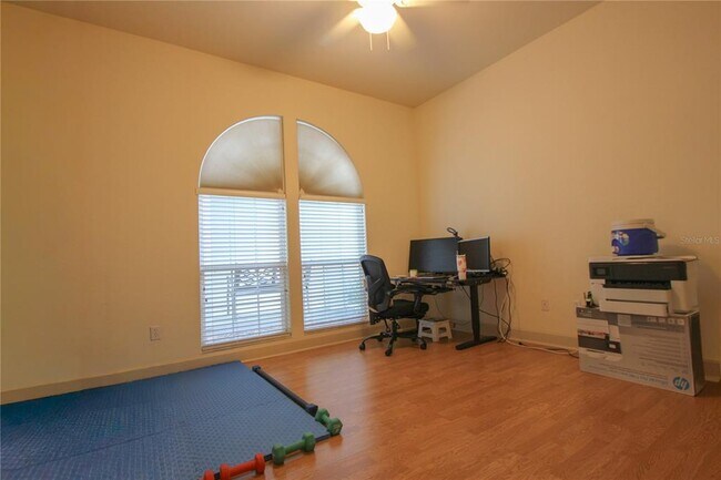 Building Photo - 3517 NW 104th Dr