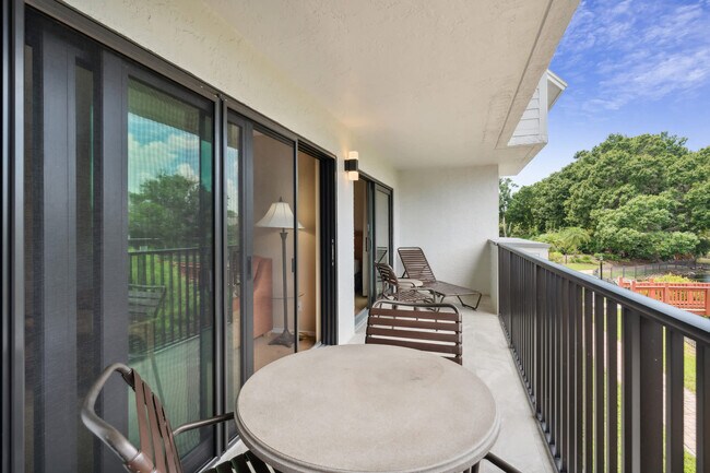 Building Photo - 600 Neapolitan Way