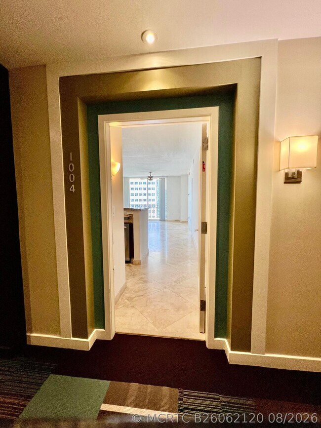 Building Photo - 550 Okeechobee Blvd
