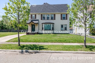 Building Photo - 3348 Colwyn Rd