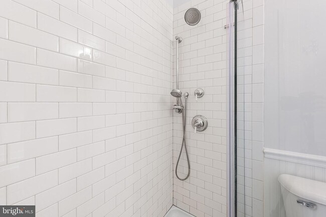 Building Photo - 1614 N 2nd St