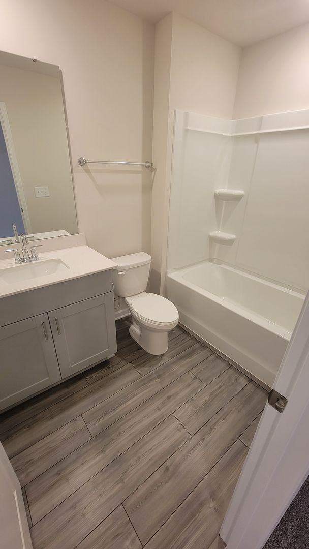 Building Photo - Energy-efficient townhome with 3BR/2.5BA Garage - Kannapolis