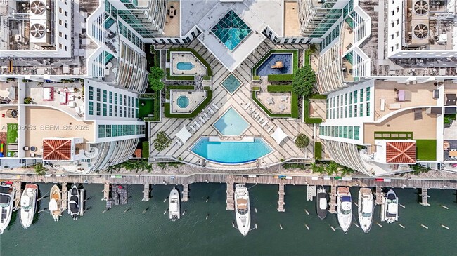 Building Photo - 3131 NE 188th St