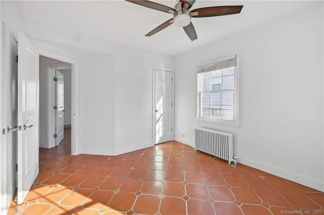 Building Photo - 35 Caldwell Ave Ave