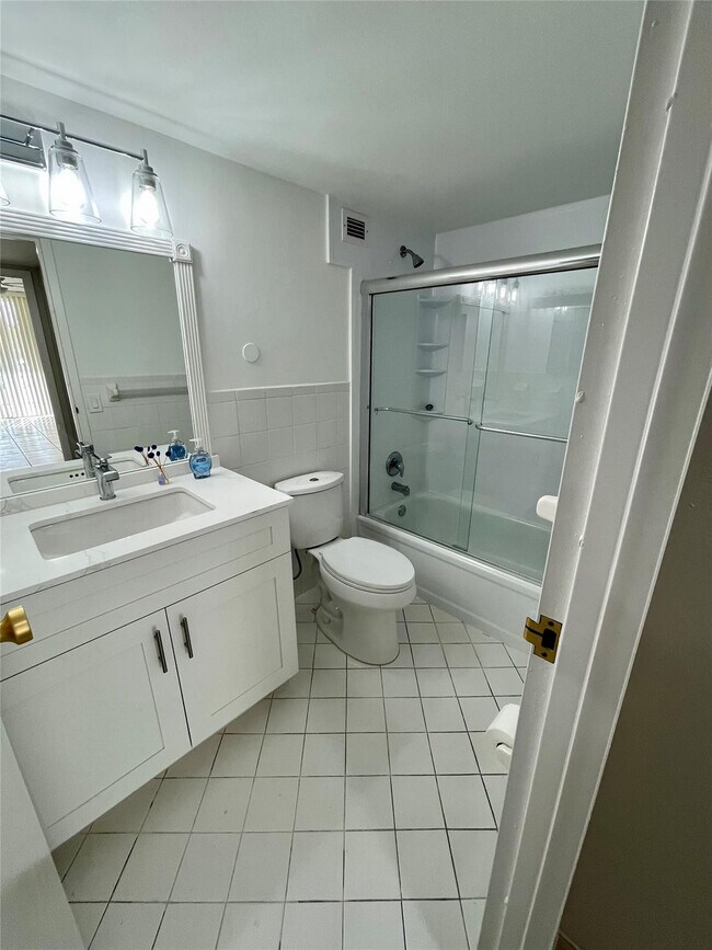 Building Photo - 801 Three Islands Boulevard