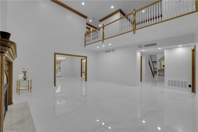 Building Photo - 2513 Wimbledon Dr