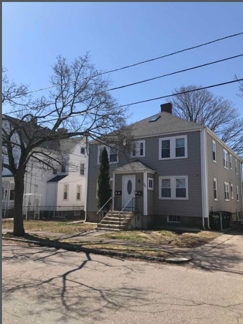 Primary Photo - 55 Hodges Ave