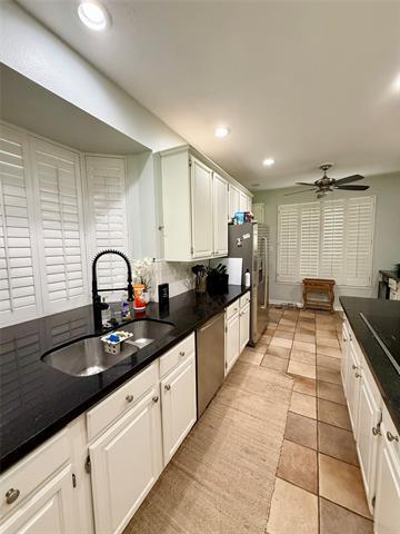 Building Photo - 2651 Hidden Ridge Dr