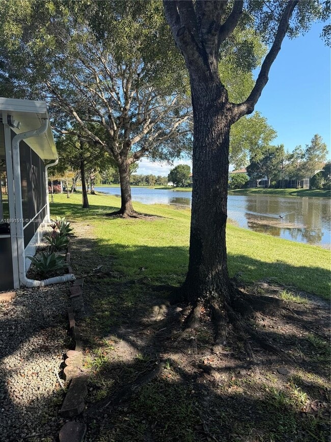 Building Photo - 549 NW 208th Way