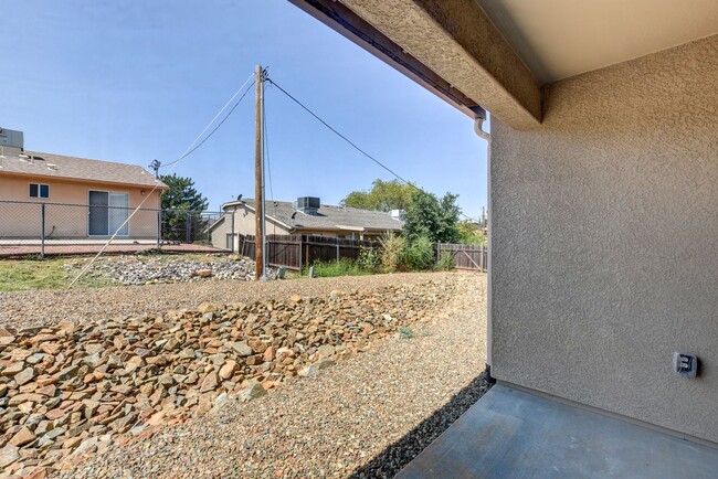 Building Photo - 3850 E Teri Ct