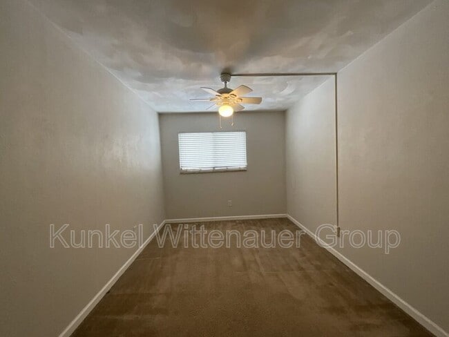 Building Photo - 213 Eagle Ridge