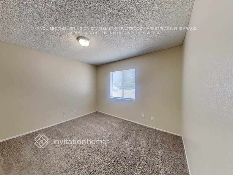 Building Photo - 8515 W Turney Ave