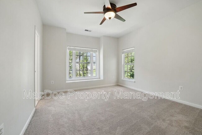 Building Photo - 11402 Chivalry Chase Ln