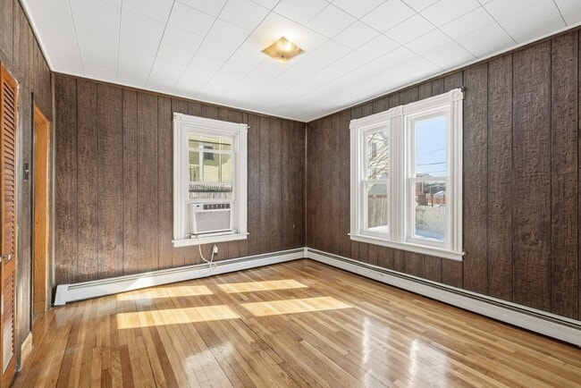 Building Photo - 20 Bell Rock St