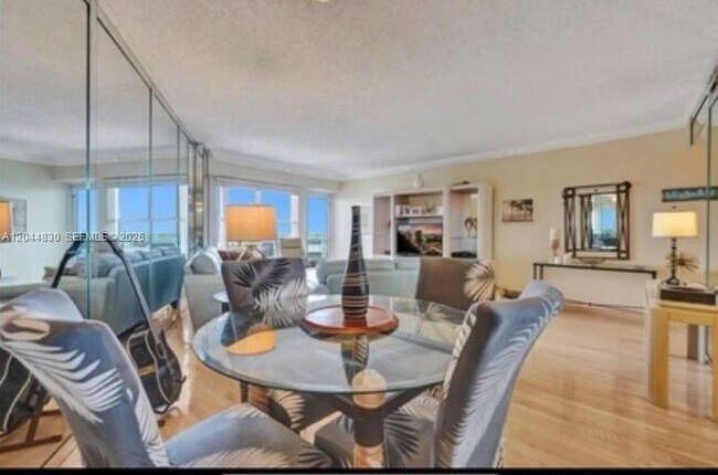 Building Photo - 3700 Galt Ocean Dr