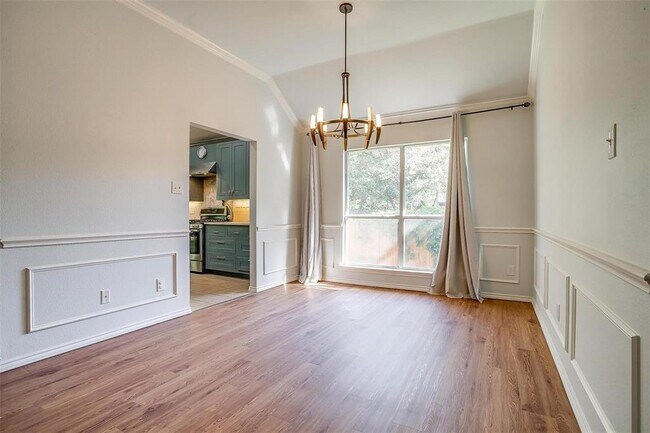 Building Photo - 750 Shady Tree Ct