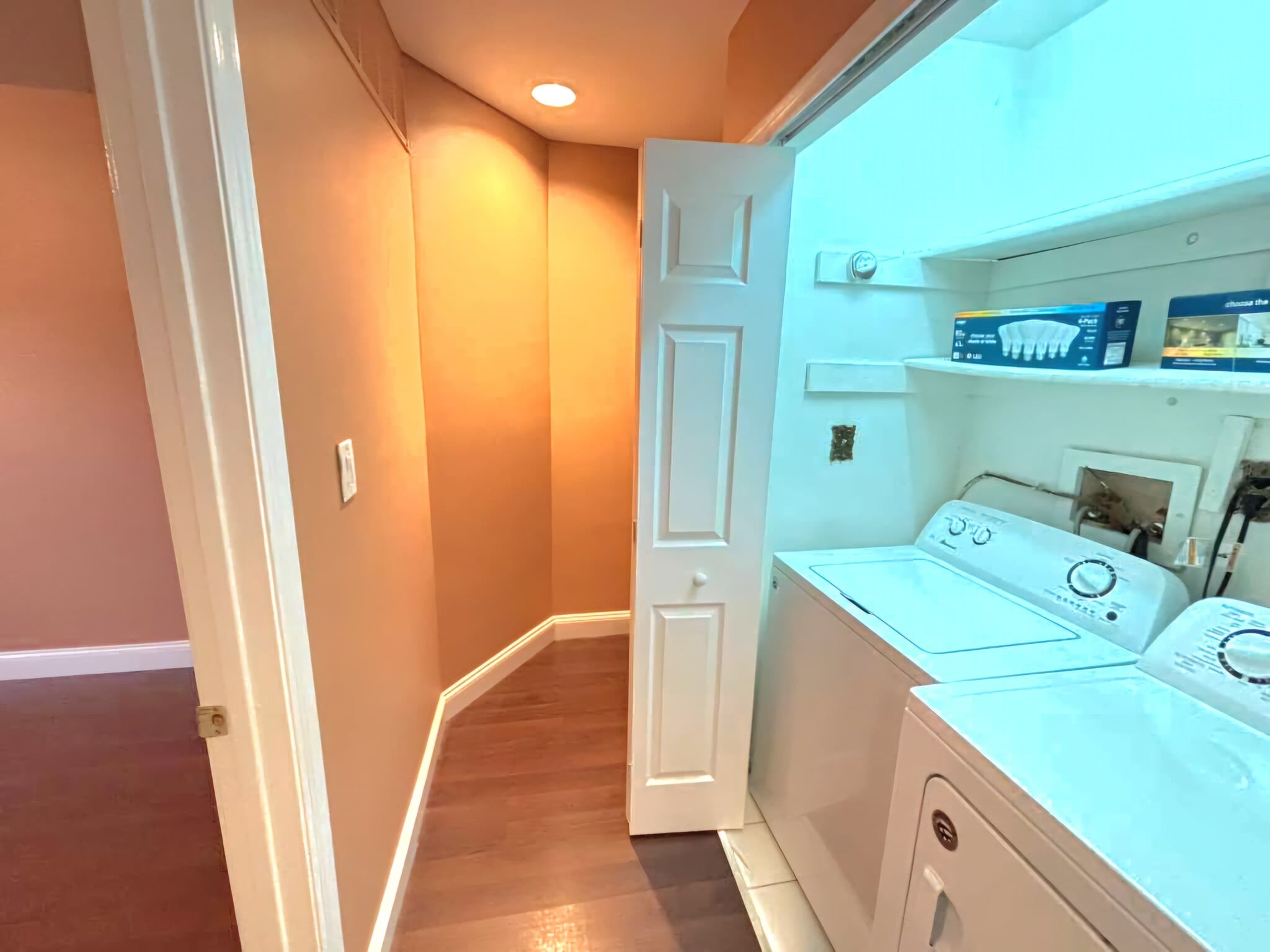 Building Photo - 37 Anderson Ct