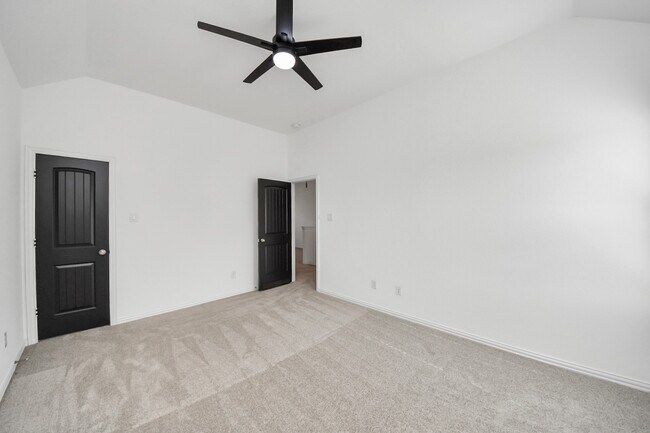 Building Photo - 20230 Creekdale Bend Dr