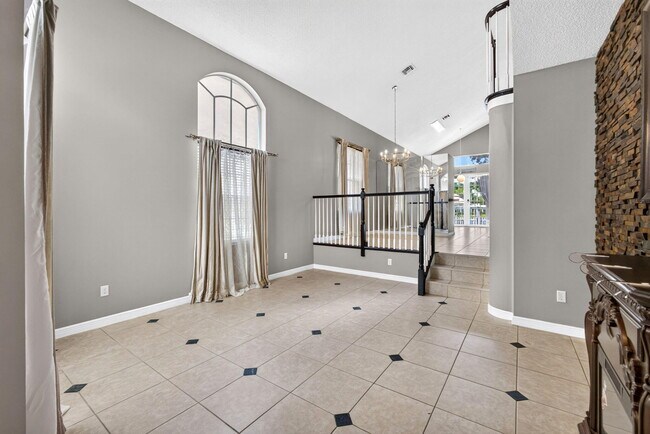 Building Photo - 1204 Oakwater Dr